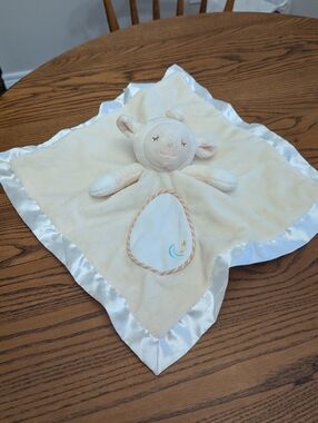 Douglas Baby Lil Snuggler Cream Lamb  Security Blanket Lovey .Satin Trim. Tail.